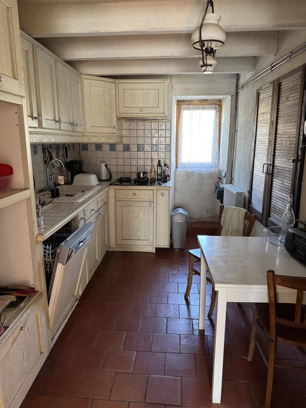 Maison en pierre - 185 m² - 10 pièces