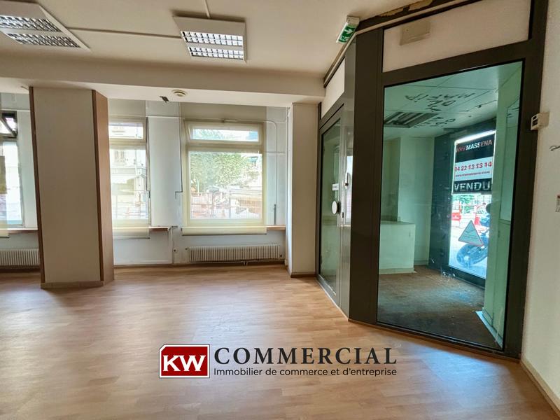 Local commercial - 174 m²