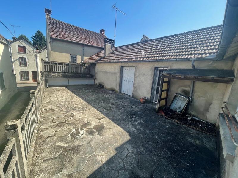 Maison - 90 m² - 3 pièces