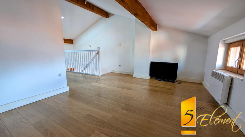 Appartement - 60 m² - 2 pièces