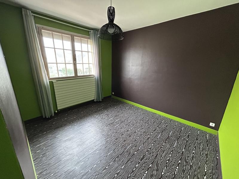 Maison - 190 m² - 11 pièces