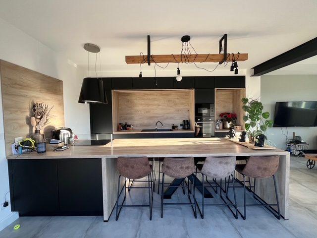 Maison ancienne - 130 m² - 4 pièces