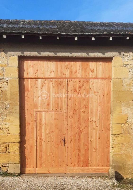 Propriété - 219 m² - 7 pièces