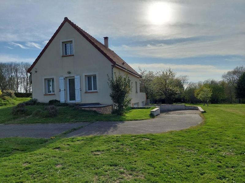 Maison - 142 m² - 5 pièces