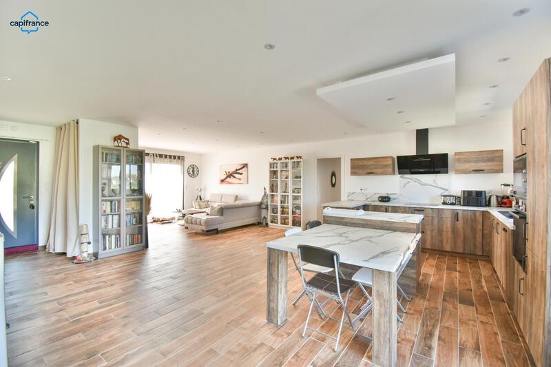 Maison - 120 m² - 4 pièces