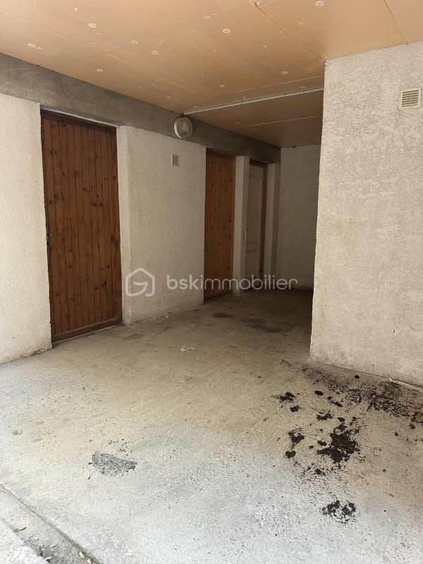 Immeuble - 290 m² - 14 pièces