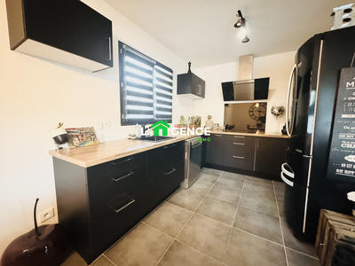 Maison - 83 m² - 4 pièces