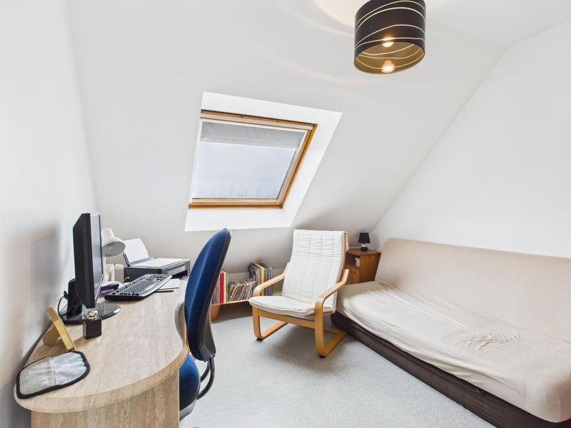 Maison - 104 m² - 5 pièces