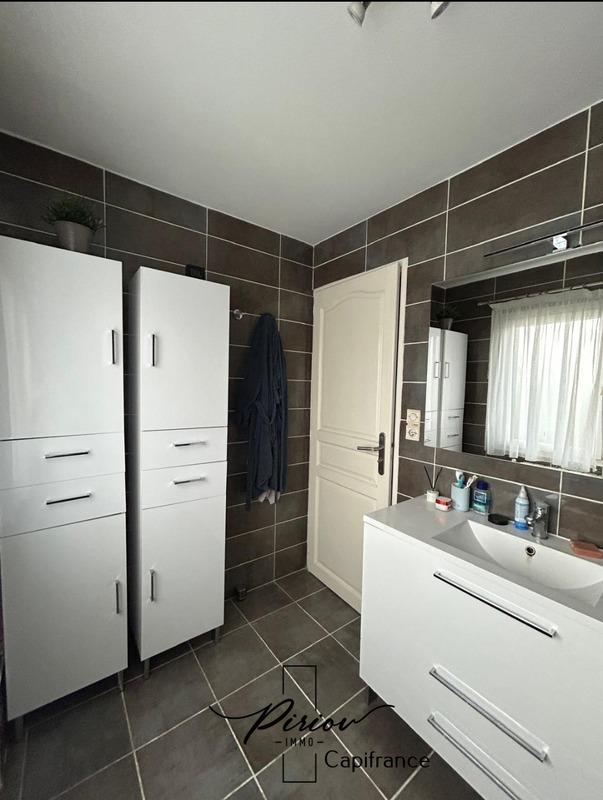 Pavillon - 110 m² - 6 pièces