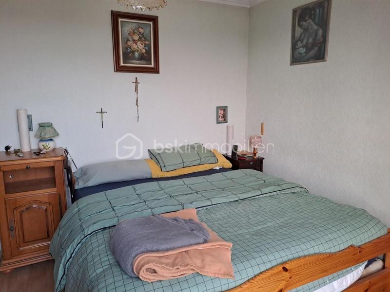 Maison traditionnelle - 68 m² - 6 pièces