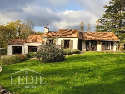 Maison de campagne - 140 m² - 4 pièces