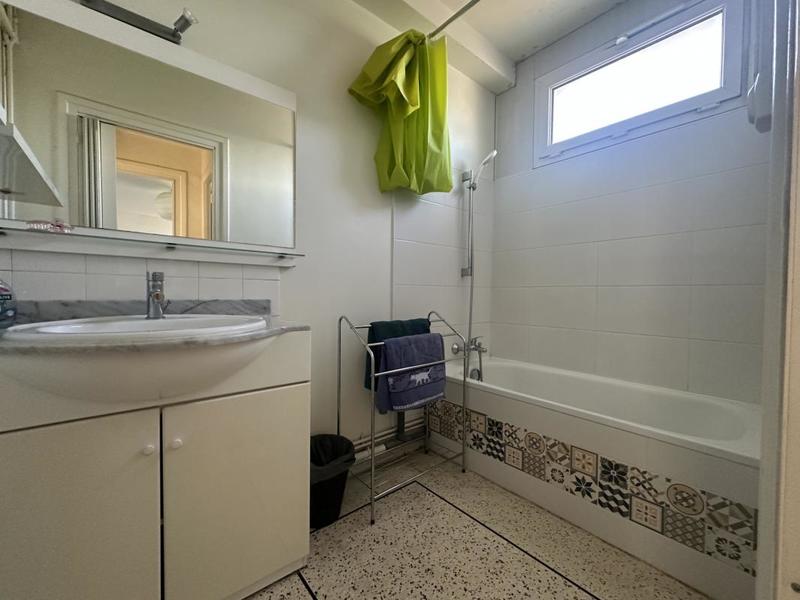 Maison - 184 m² - 9 pièces