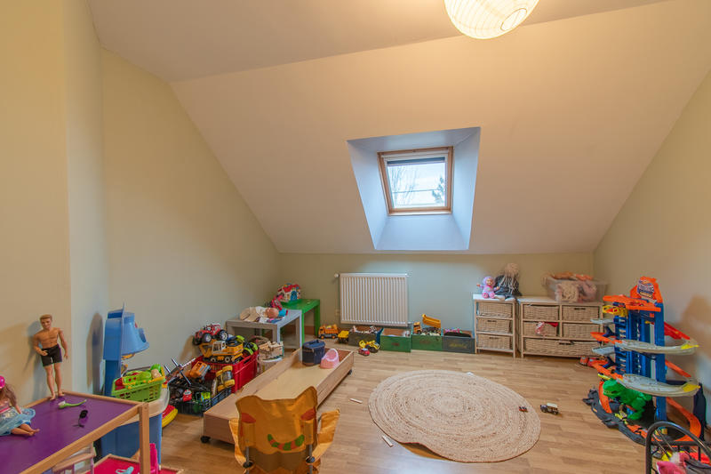 Maison - 281 m² - 10 pièces