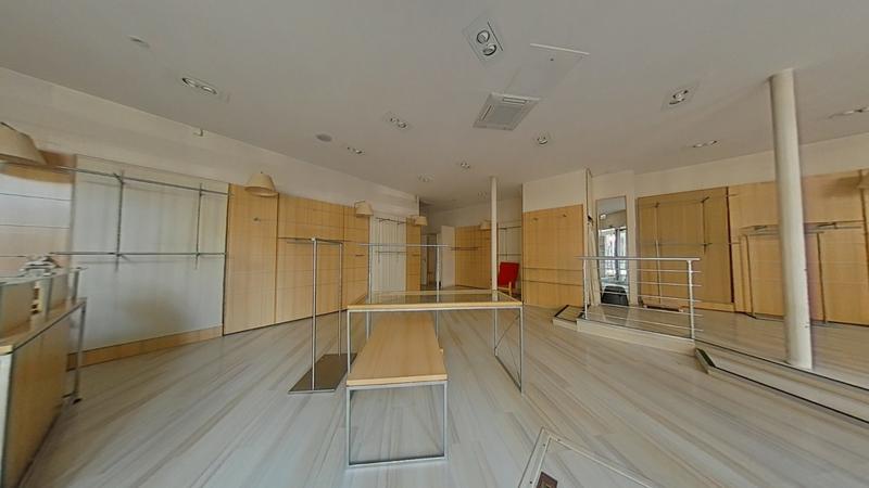 Local commercial - 77 m²