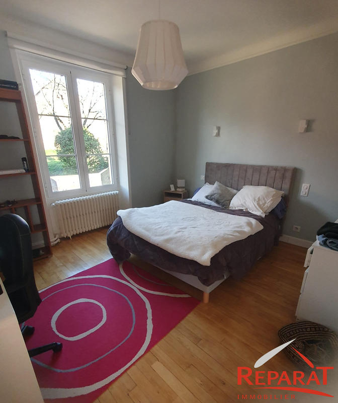 Maison ancienne - 291 m² - 12 pièces