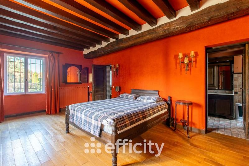 Maison - 300 m² - 7 pièces