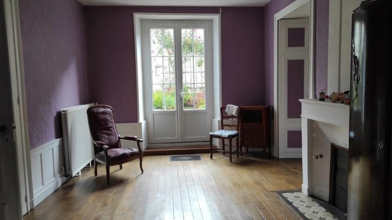 Maison - 242 m² - 8 pièces