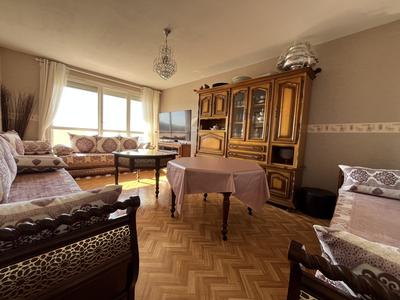 Appartement - 109 m² - 5 pièces