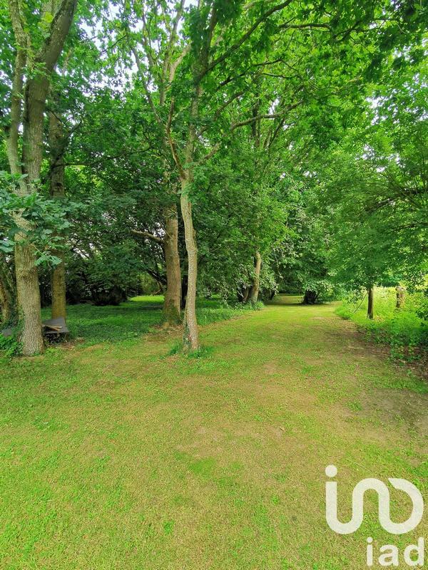 Maison - 236 m² - 8 pièces