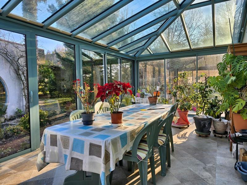 Maison - 240 m² - 7 pièces