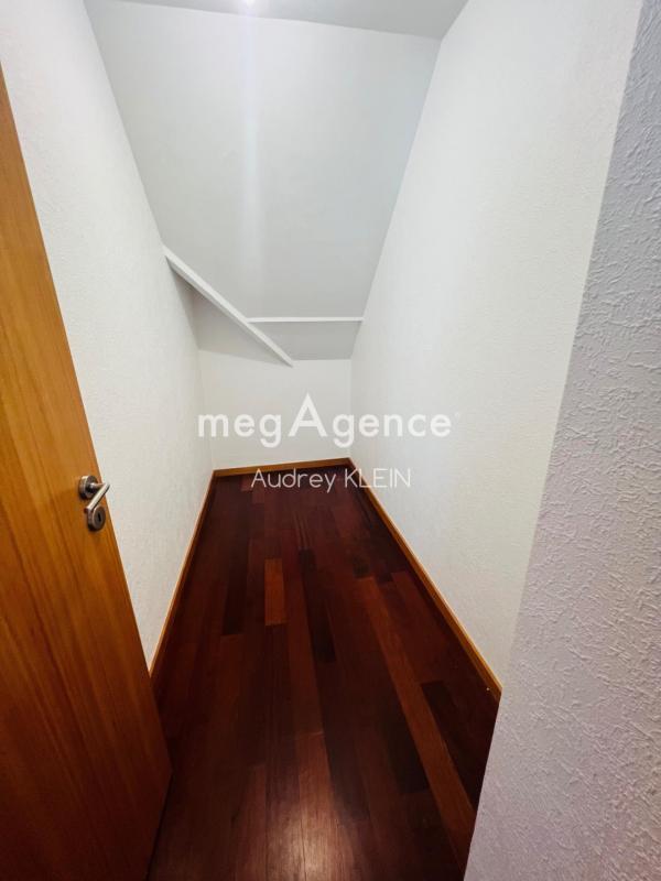 Pavillon - 167 m² - 6 pièces