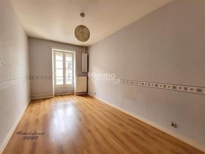 Maison - 58 m² - 10 pièces