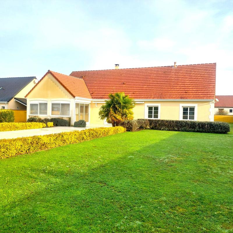 Maison - 130 m² - 5 pièces