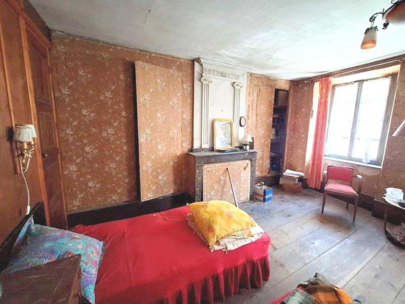 Maison ancienne - 270 m² - 8 pièces