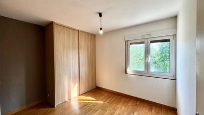Appartement - 70 m² - 4 pièces