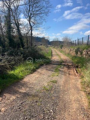 Maison - 97 m² - 4 pièces