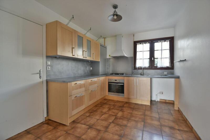 Maison - 98 m² - 4 pièces