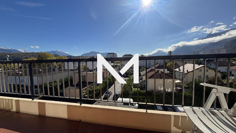 Appartement - 89 m² - 4 pièces