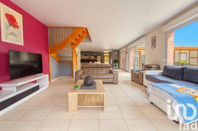 Maison - 185 m² - 7 pièces