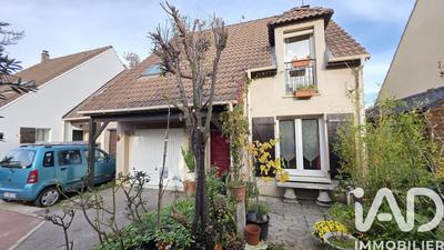 Maison - 89 m² - 5 pièces