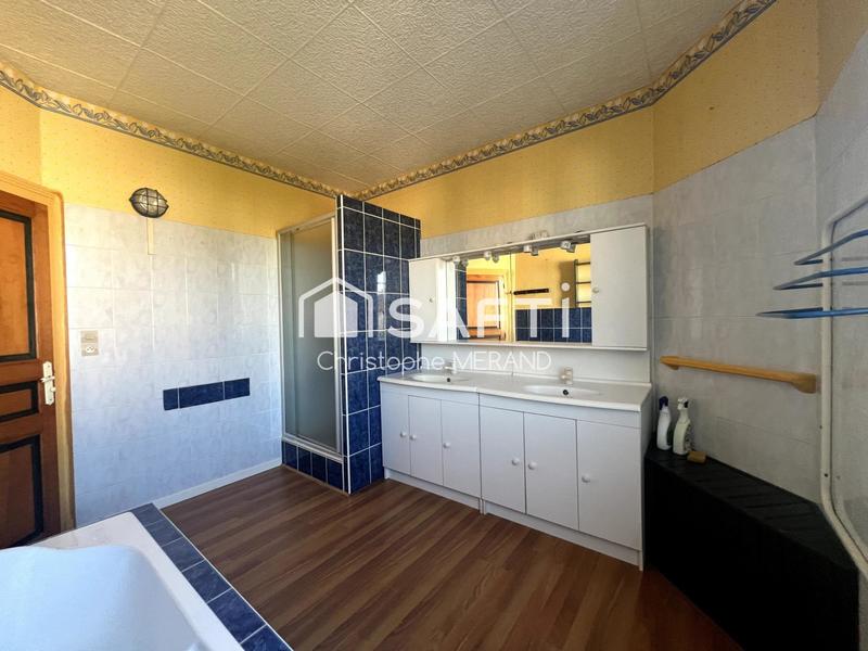 Maison de ville - 112 m² - 7 pièces