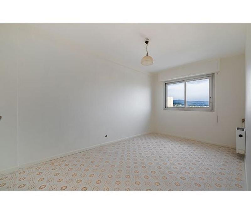 Appartement - 92 m² - 4 pièces