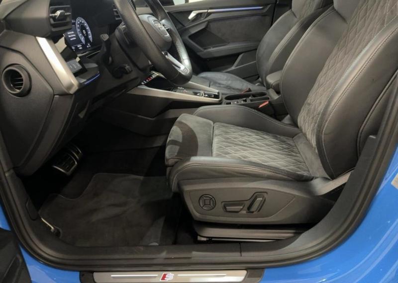 Audi A3 sportback 40 TFSIe 204 s-Line Hybride Rechargeable / Matrix Led B&amp;O Jantes 18" Sieges et Coffre Elec Alcantara