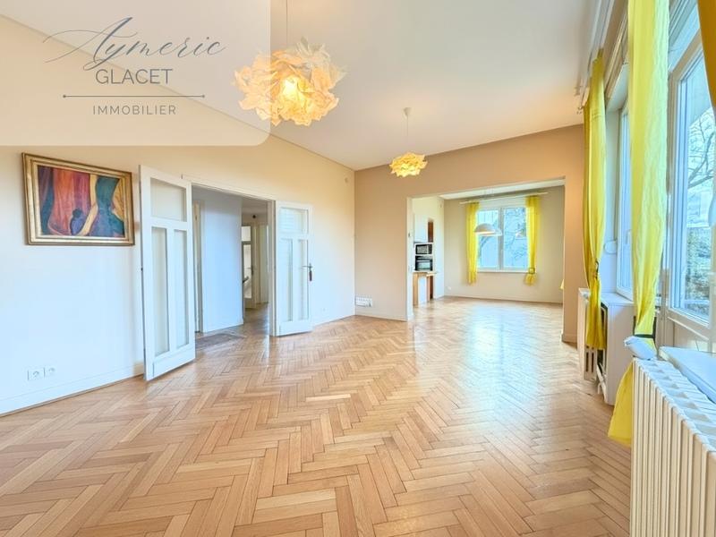 Maison - 158 m² - 7 pièces