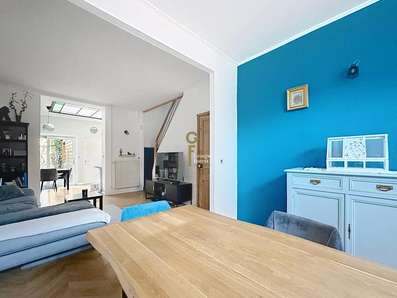 Maison - 111 m² - 6 pièces