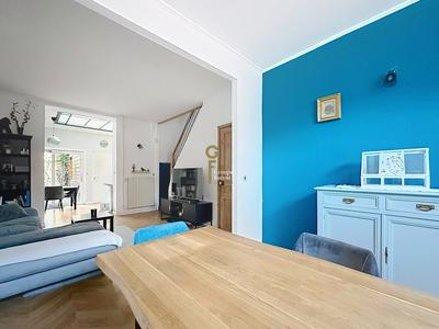 Maison - 111 m² - 6 pièces