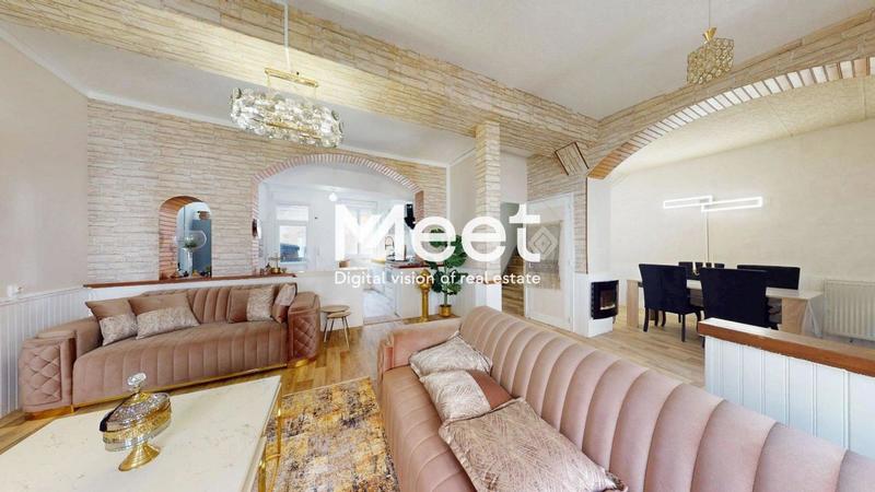 Maison - 120 m² - 5 pièces