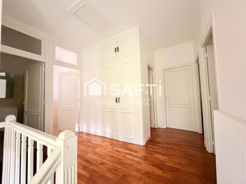 Maison - 138 m² - 6 pièces