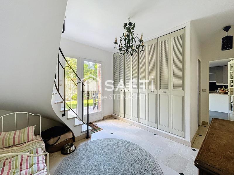 Maison de maîtres - 156 m² - 6 pièces