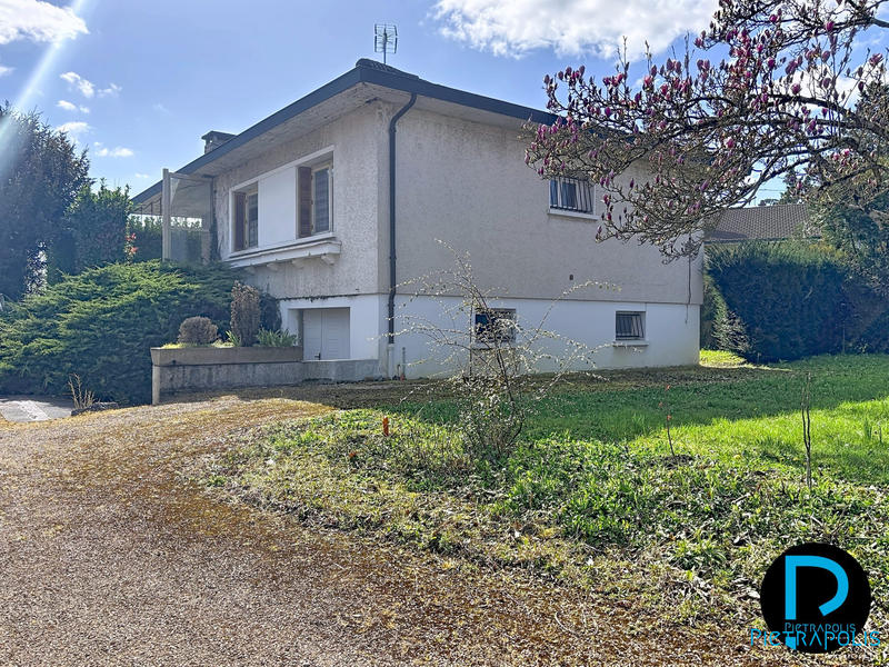 Maison - 120 m² - 5 pièces