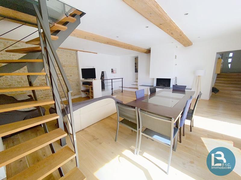 Appartement - 103 m² - 4 pièces