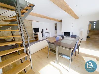 Appartement - 103 m² - 4 pièces