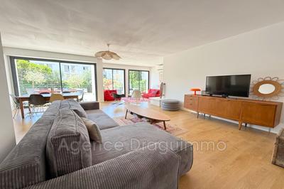 Maison - 154 m² - 6 pièces