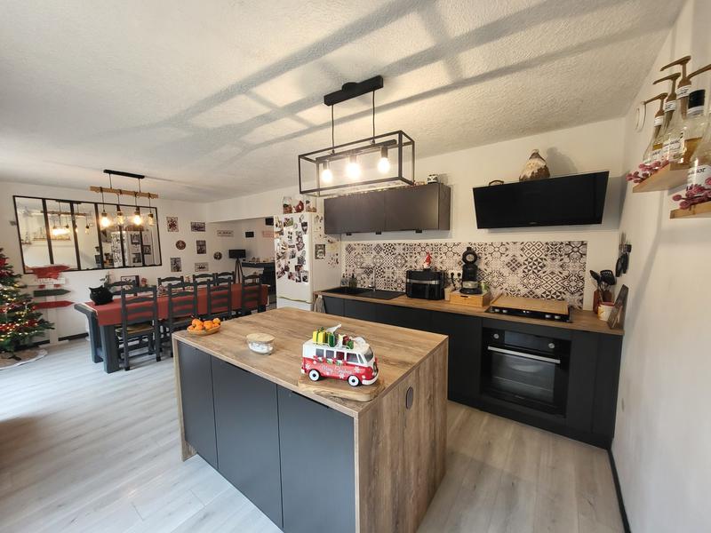 Maison - 120 m² - 6 pièces