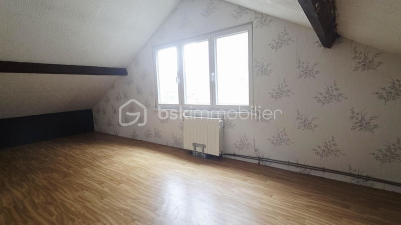 Maison traditionnelle - 91 m² - 5 pièces