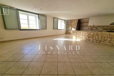 Appartement - 102 m² - 4 pièces